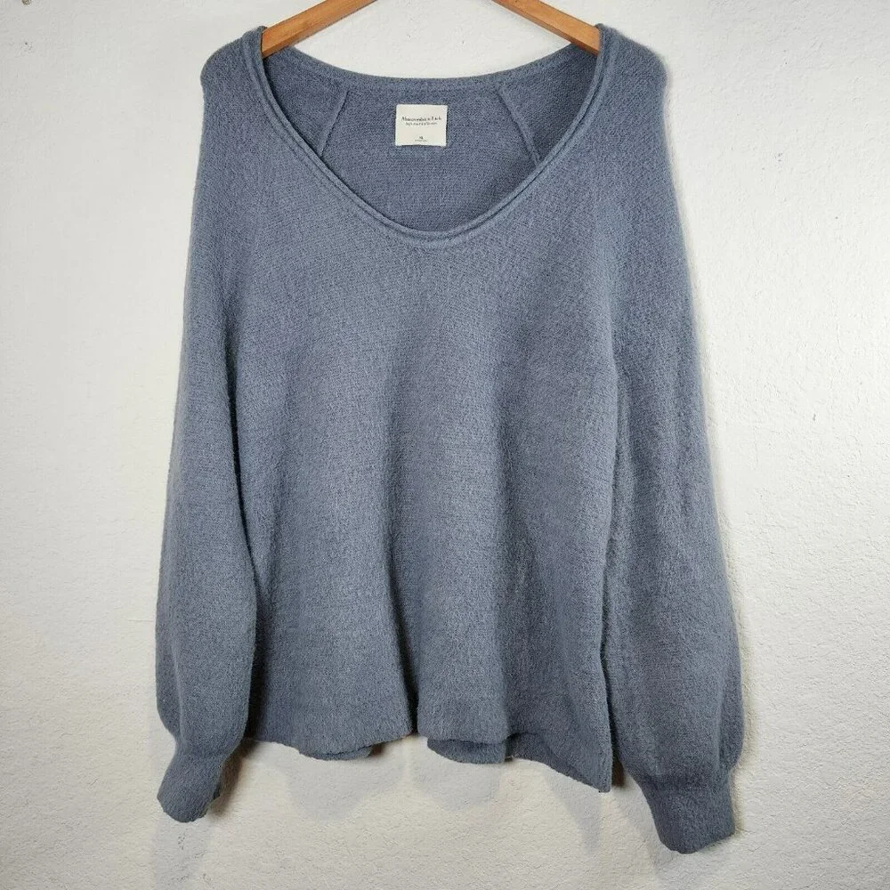 Abercrombie & Fitch Sweater Womens XL Shirt Blue Longsleeve Soft AF Collection - Picture 1 of 12